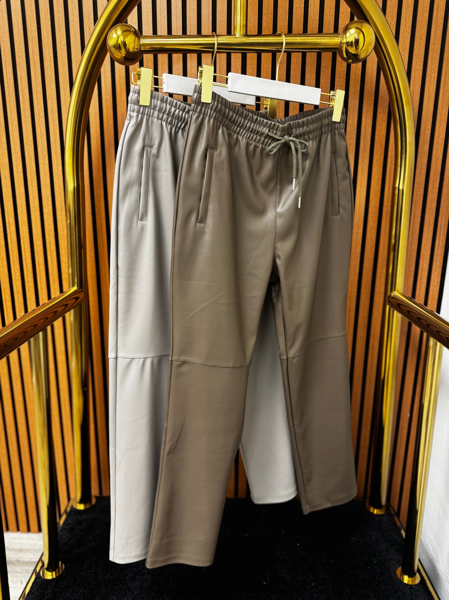 Kunstleder Hose