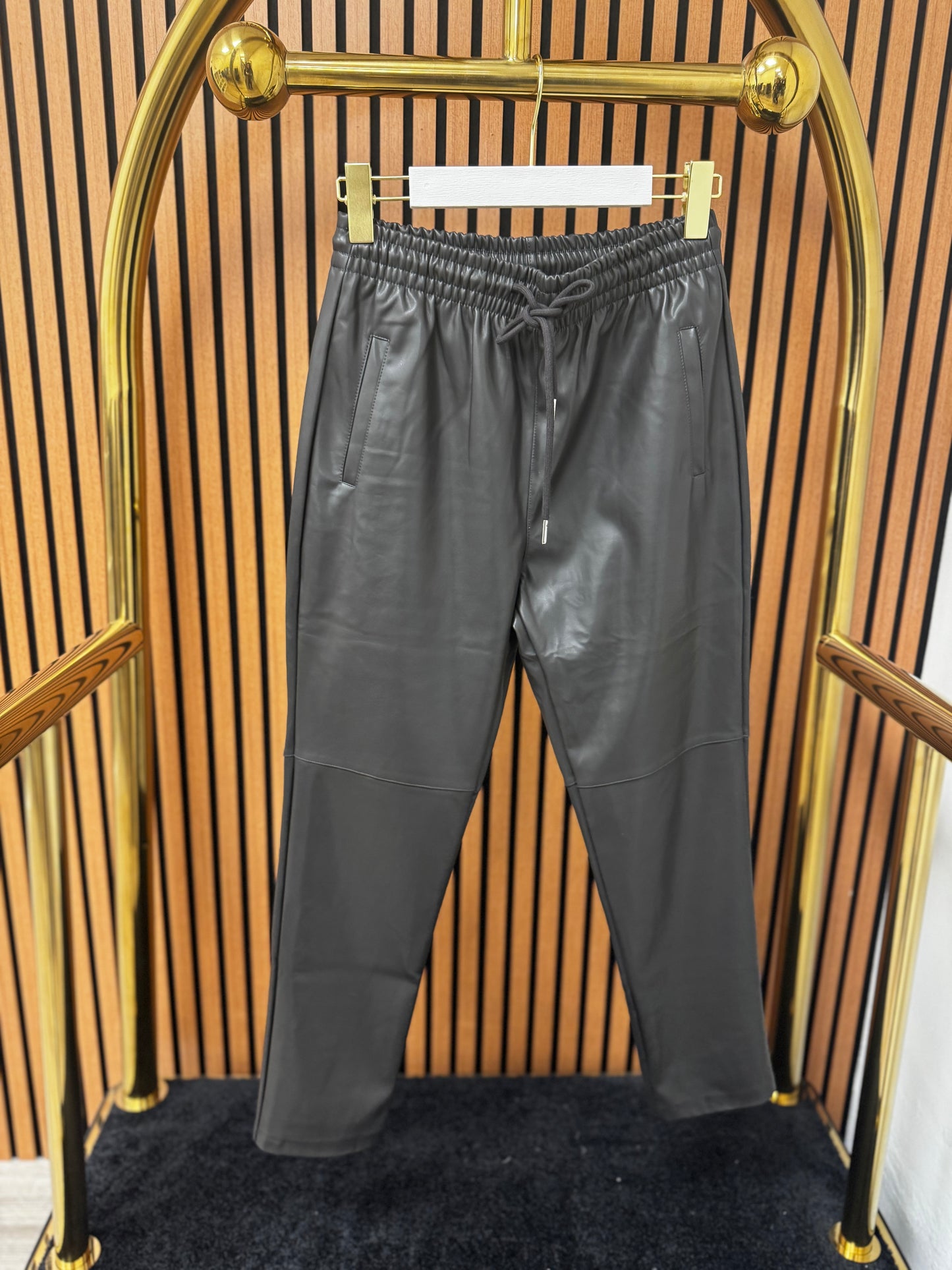 Kunstleder Hose