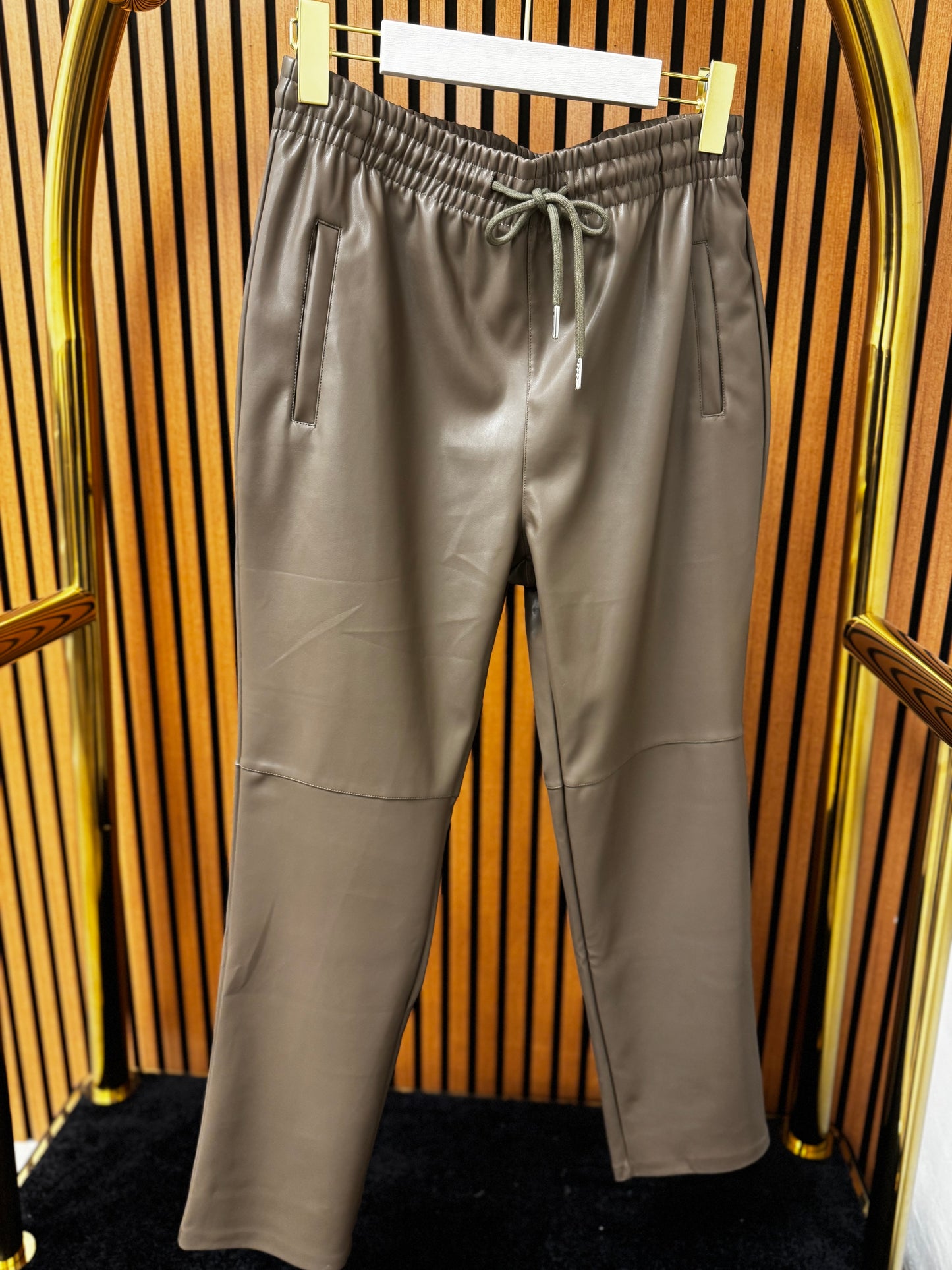 Kunstleder Hose