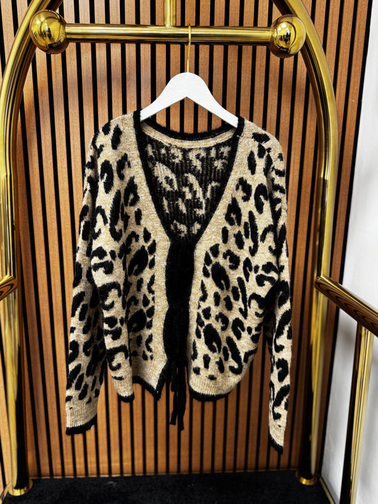Leo Strickjacke